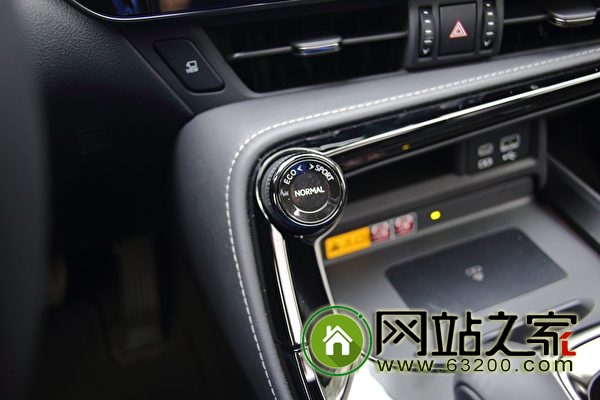 新车增容量 2022 Lexus NX 250 AWD